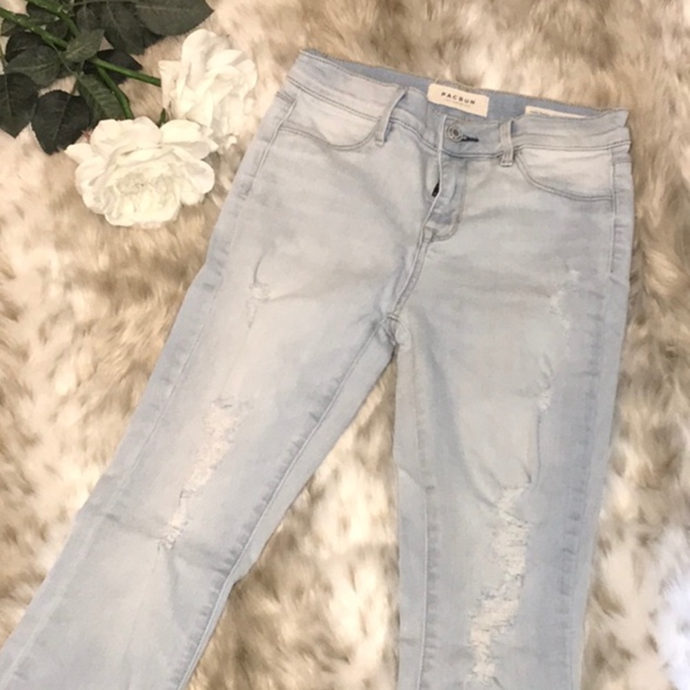 PacSun Skinny Jeans Light wash  Sz 24